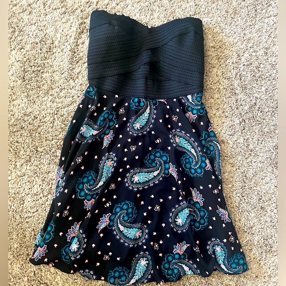 Express strapless dress, size XS. Perfect condition.